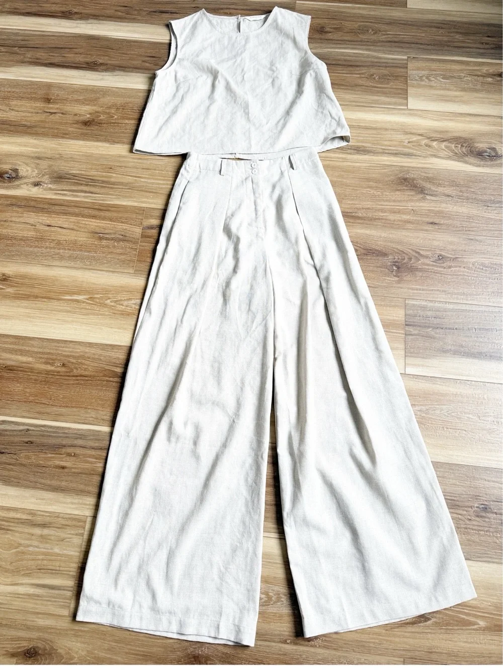 Commense Two-Piece Linen Set in Light Beige - Sleeveless Top & Wide Leg Pants - Picture 15 of 16